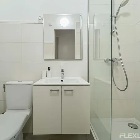 Appartement Flexliving - Whole Flat - Mesnil Parijs