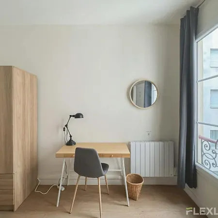 Flexliving - Whole Flat - Mesnil Париж